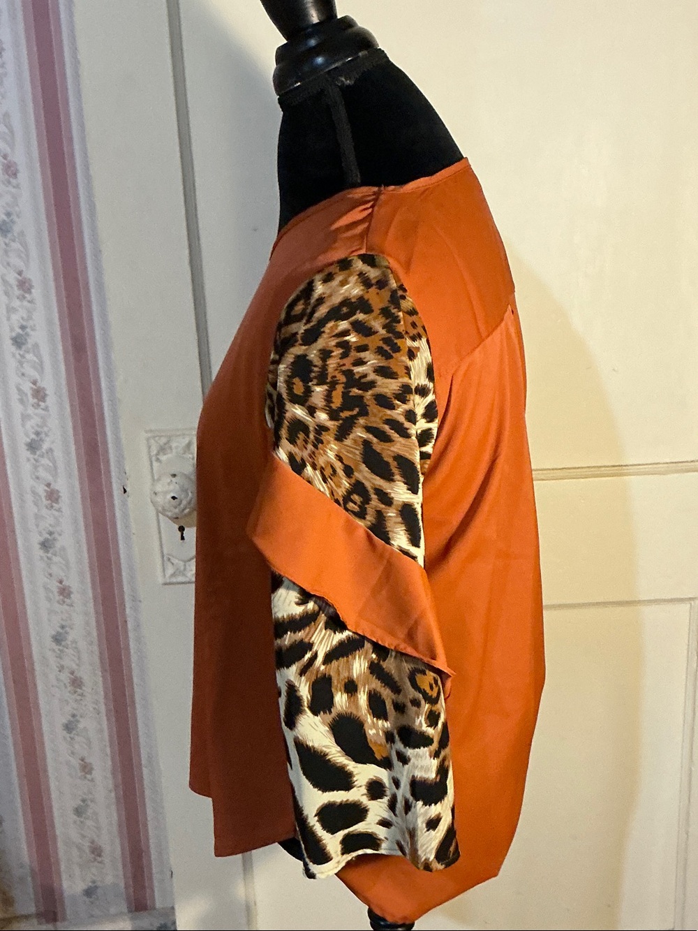 Rust Animal-Print Ruffle Sleeve Women's Top - Picture 2 of 3